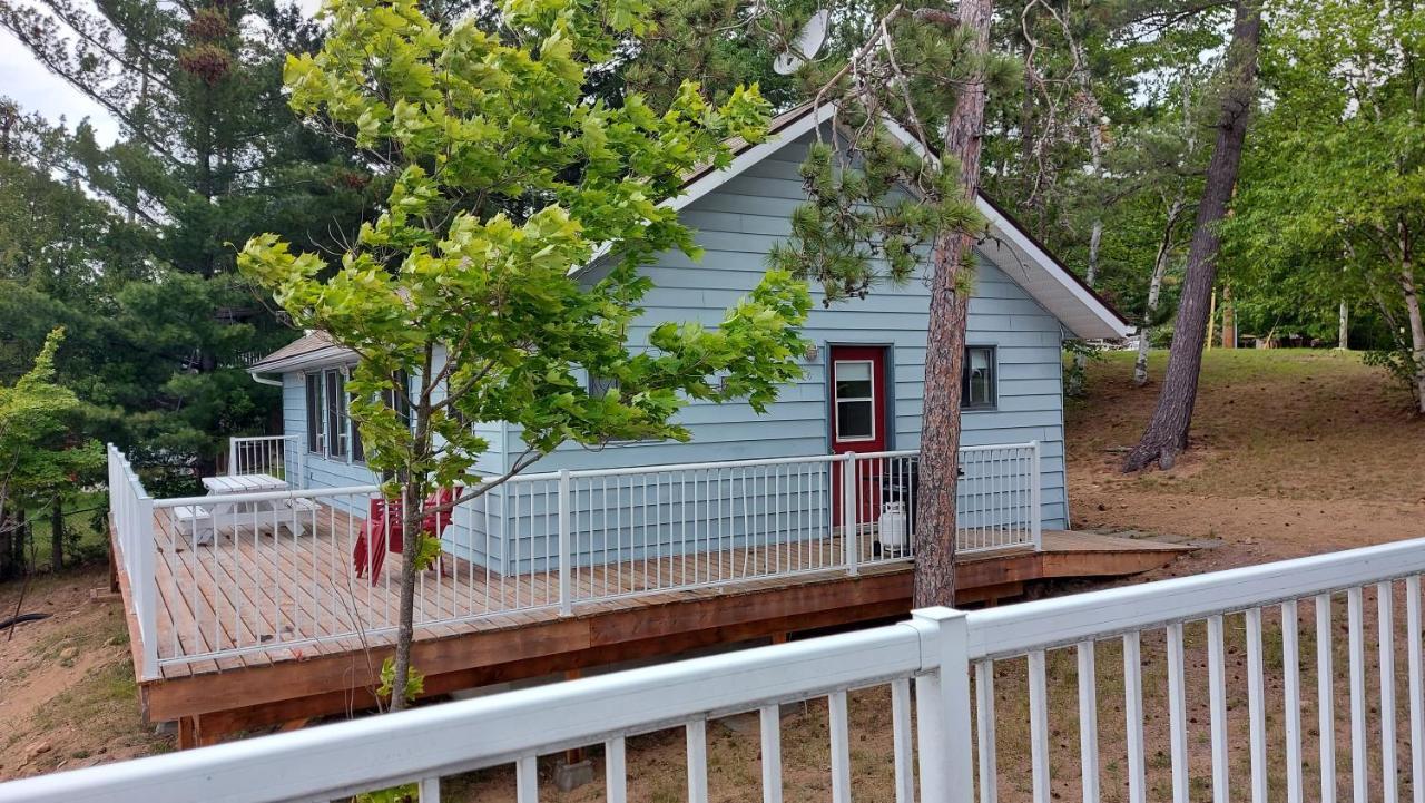 Sands On Golden Lake Exterior foto